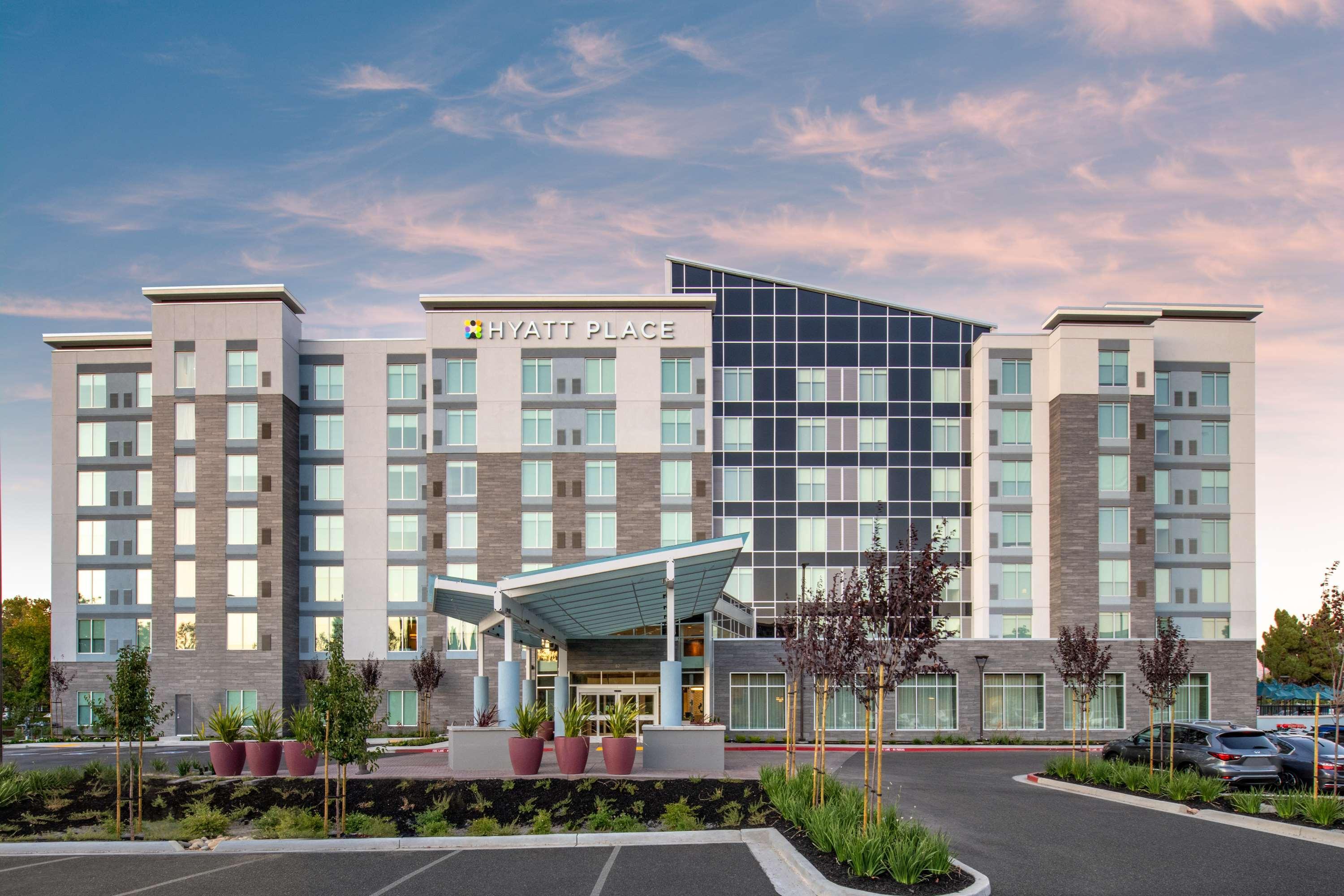 Hyatt Place San Jose Airport Екстериор снимка