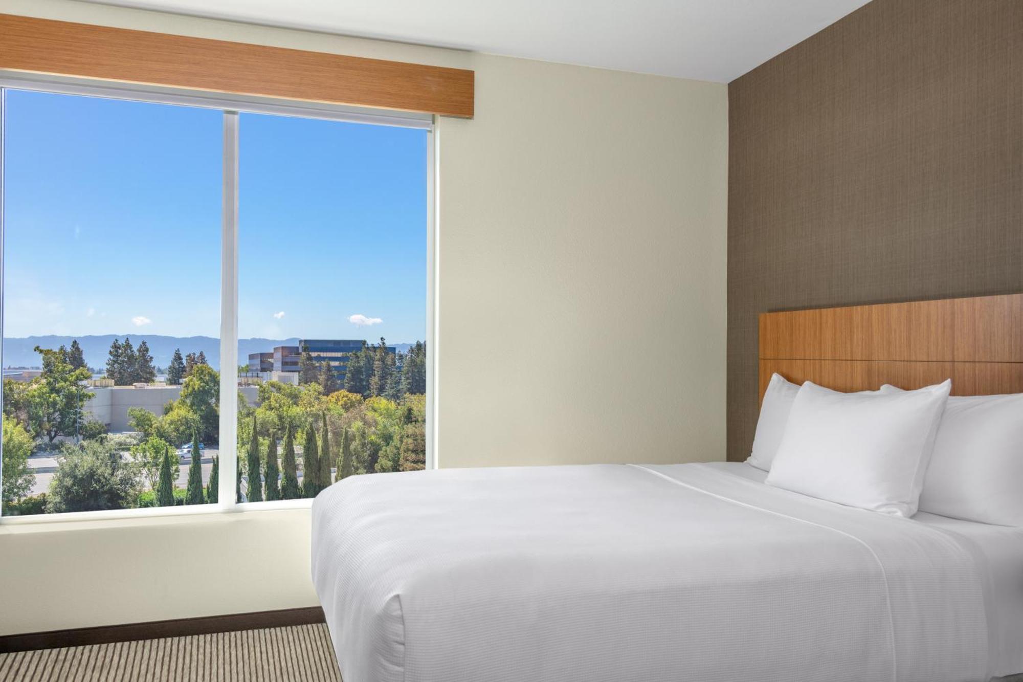 Hyatt Place San Jose Airport Екстериор снимка