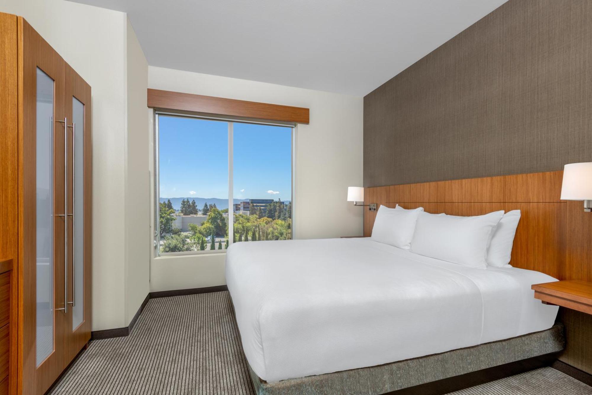 Hyatt Place San Jose Airport Екстериор снимка